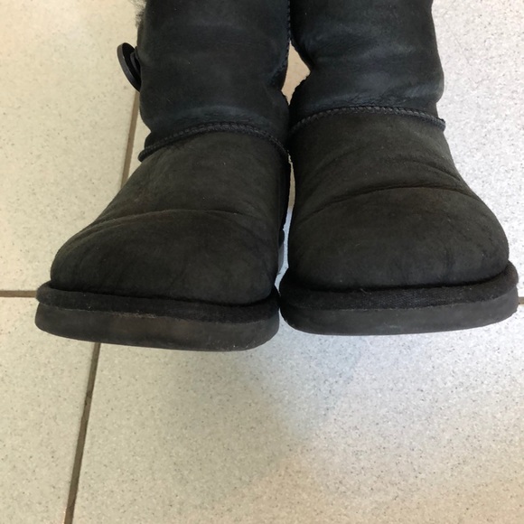⚡️⚡️⚡️FLASH SALE Ugg Bailey Tall Button Triplet Boots in Black - Picture 5 of 8